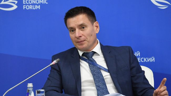 Генеральный директор АО Российский экспортный центр Андрей Слепнев на сессии Цифровая трансформация международной торговли: электронная коммерция и не только в рамках V Восточного экономического форума во Владивостоке