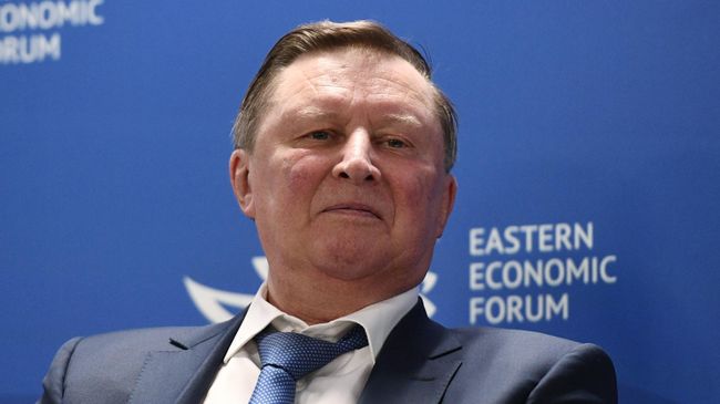 Специальный представитель президента по вопросам природоохранной деятельности, экологии и транспорту Сергей Иванов Специальный представитель президента по вопросам природоохранной деятельности, экологии и транспорту Сергей Иванов