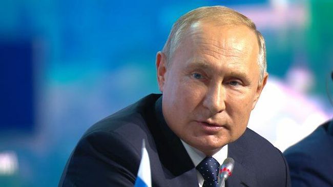 Путин о G7: Мы не отказываемся ни от какого формата сотрудничества Путин о G7: Мы не отказываемся ни от какого формата сотрудничества
