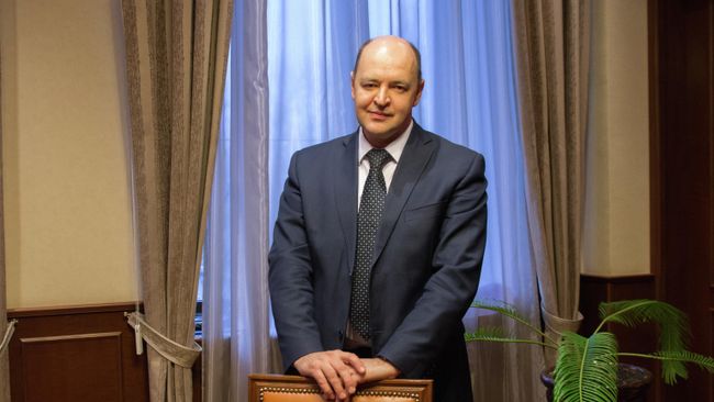 Заместитель генерального директора - генеральный конструктор Объединенной двигателестроительной корпорации Юрий Шмотин Заместитель генерального директора - генеральный конструктор Объединенной двигателестроительной корпорации Юрий Шмотин