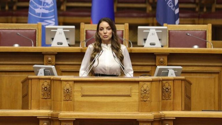Главы Ростуризма Зарина Догузова на 23-й Генеральной ассамблее Всемирной туристической организации (UNWTO) в Санкт-Петербурге Главы Ростуризма Зарина Догузова на 23-й Генеральной ассамблее Всемирной туристической организации (UNWTO) в Санкт-Петербурге