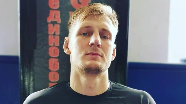 Александр Волков