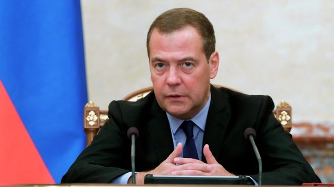 Дмитрий Медведев Дмитрий Медведев