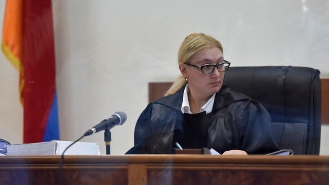 Судья Анна Данибекян Судья Анна Данибекян