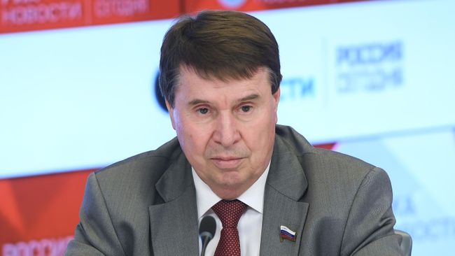 Член Комитета по международным делам Совета Федерации Сергей Цеков Член Комитета по международным делам Совета Федерации Сергей Цеков