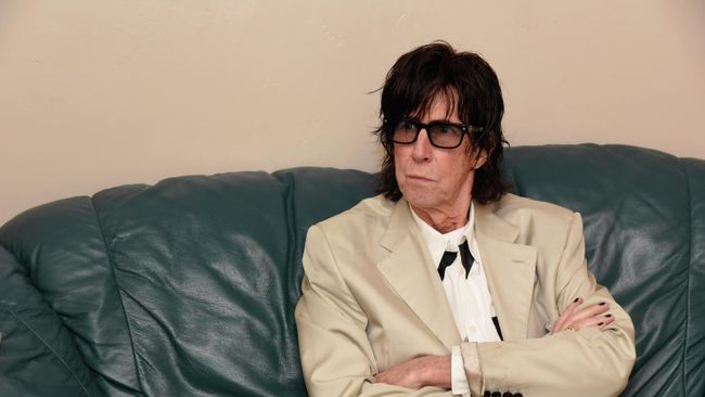 Фронтмен американской группы The Cars Рик Окасек Фронтмен американской группы The Cars Рик Окасек