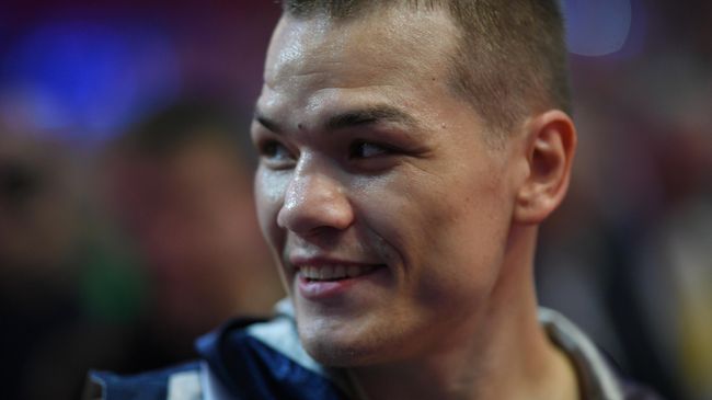 Экс-чемпион мира по версии WBA (Super) во втором среднем весе Федор Чудинов (Россия) 
