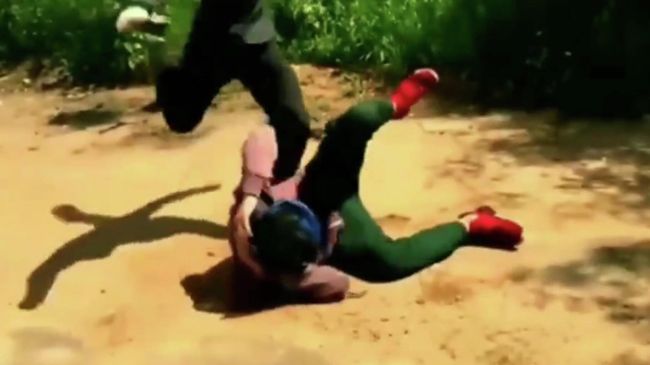 Кадр из видео группы Школьные забивы Кадр из видео группы Школьные забивы