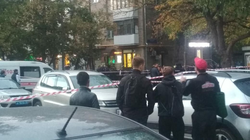 Перестрелка у метро Рязанский проспект Перестрелка у метро Рязанский проспект - РИА Новости, 1920, 02.04.2021