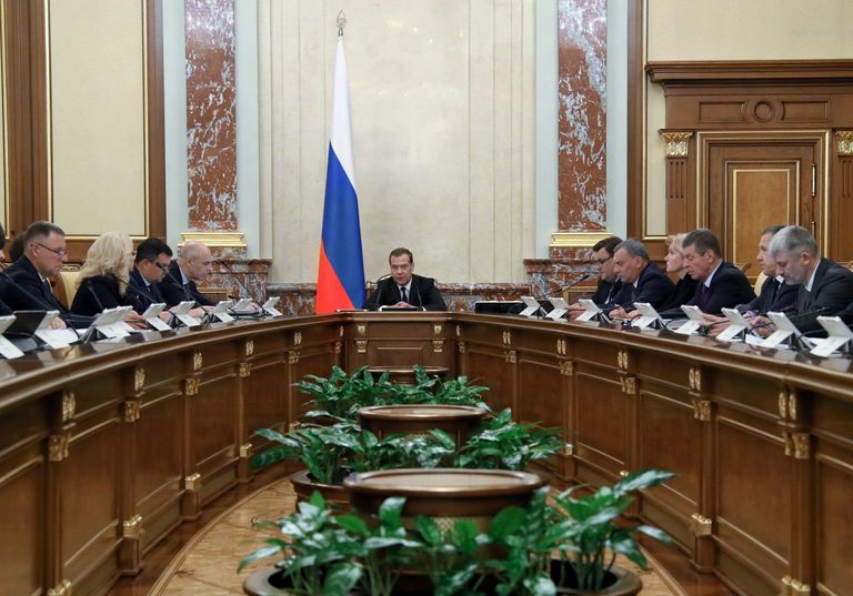 Председатель правительства РФ Дмитрий Медведев проводит заседание правительства России. 19 сентября 2019
