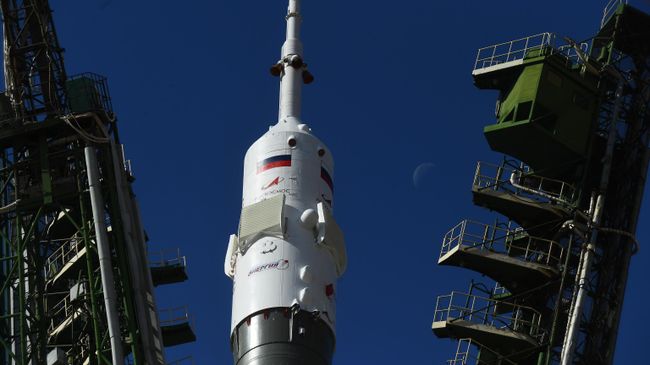 Вывоз РН Союз-ФГ с ТПК Союз МС-15