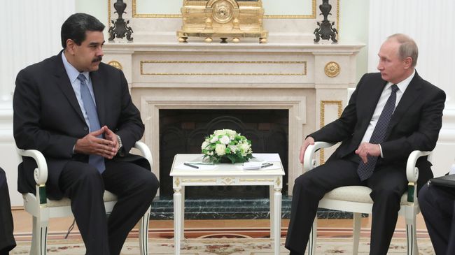 Президент РФ Владимир Путин и президент Венесуэлы Николас Мадуро Президент РФ Владимир Путин и президент Венесуэлы Николас Мадуро