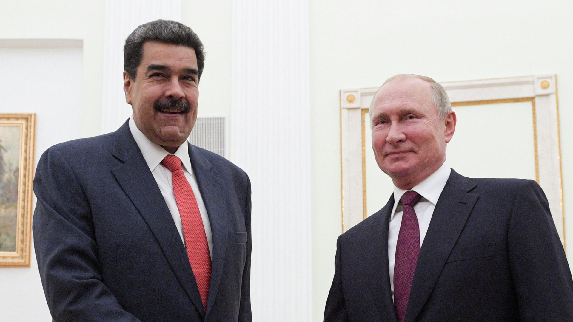 Президент Венесуэлы Николас Мадуро и президент России Владимир Путин Президент Венесуэлы Николас Мадуро и президент России Владимир Путин - РИА Новости, 1920, 20.04.2022