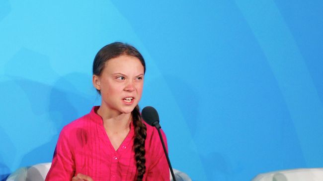 Шведская активистка Грета Тунберг выступает на саммите ООН по климату в Нью-Йорке Шведская активистка Грета Тунберг выступает на саммите ООН по климату в Нью-Йорке
