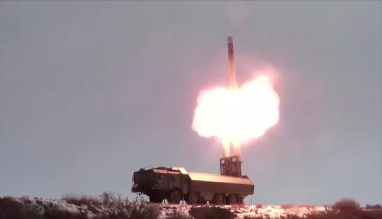 Пуск крылатой ракеты Оникс Пуск крылатой ракеты Оникс