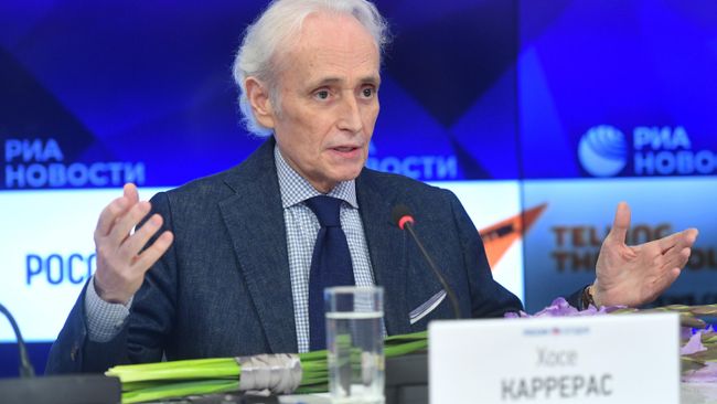Испанский оперный певец Хосе Каррерас во время пресс-конференции в ММПЦ МИА Россия сегодня Испанский оперный певец Хосе Каррерас во время пресс-конференции в ММПЦ МИА Россия сегодня