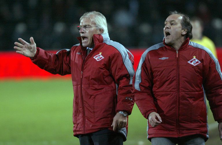 Главный тренер ФК Спартак Невио Скала (слева) на матче 2-го тура Чемпионата России по футболу среди клубов Премьер-лиги между ФК Сатурн и ФК Спартак. Фото из архива. Главный тренер ФК Спартак Невио Скала (слева) на матче 2-го тура Чемпионата России по футболу среди клубов Премьер-лиги между ФК Сатурн и ФК Спартак. Фото из архива.