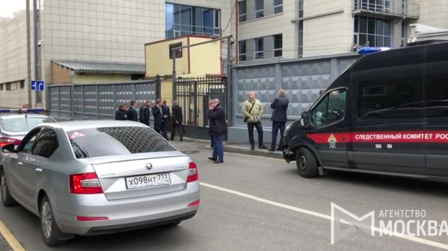 Обстановка на месте нападения на сотрудника СК в Москве Обстановка на месте нападения на сотрудника СК в Москве