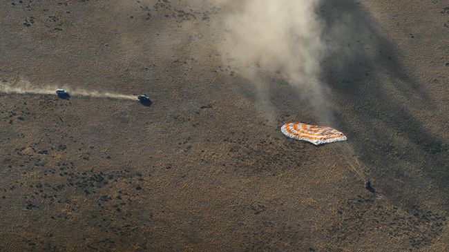 Посадка пилотируемого корабля Союз МС-12. 3 октября 2019 Посадка пилотируемого корабля Союз МС-12. 3 октября 2019