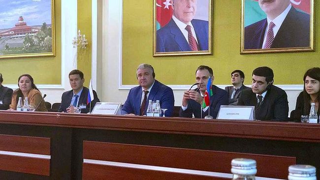 Начальник ГУОБДД МВД России генерал-лейтенант полиции Михаил Черников на субрегиональном семинаре по развитию потенциала в сфере безопасности дорожного движения для стран Северной и Центральной Азии в Баку Начальник ГУОБДД МВД России генерал-лейтенант полиции Михаил Черников на субрегиональном семинаре по развитию потенциала в сфере безопасности дорожного движения для стран Северной и Центральной Азии в Баку