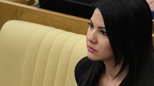 Член комитета ГД по вопросам семьи, женщин и детей Инга Юмашева Член комитета ГД по вопросам семьи, женщин и детей Инга Юмашева