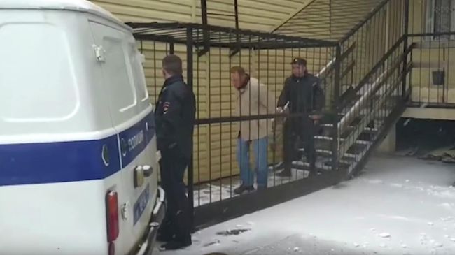 Задержание начальника подземного рудника Мир Алексея Бурксера. 7 октября 2019 года