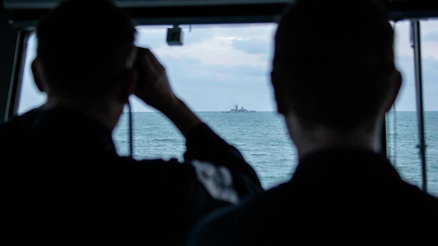 Британский патрульный корабль HMS Mersey сопроводил отряд из трех кораблей российского Балтийского флота, следовавших вдоль берегов Великобритании к проливу Ла-Манш Британский патрульный корабль HMS Mersey сопроводил отряд из трех кораблей российского Балтийского флота, следовавших вдоль берегов Великобритании к проливу Ла-Манш - РИА Новости, 1920, 06.12.2020