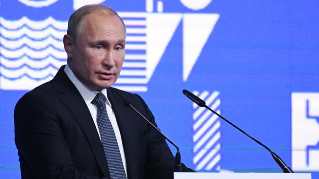 Президент РФ Владимир Путин выступает на пленарном заседании VIII Международного спортивного форума Россия - спортивная держава в Нижнем Новгороде Президент РФ Владимир Путин выступает на пленарном заседании VIII Международного спортивного форума Россия - спортивная держава в Нижнем Новгороде