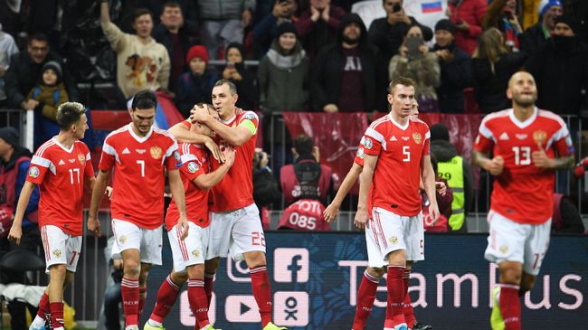 Футболисты сборной России Футболисты сборной России