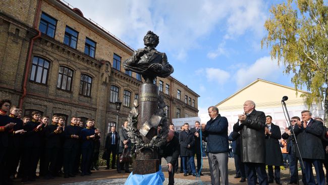 Открытие памятника А. С. Пушкину в Бресте Открытие памятника А. С. Пушкину в Бресте