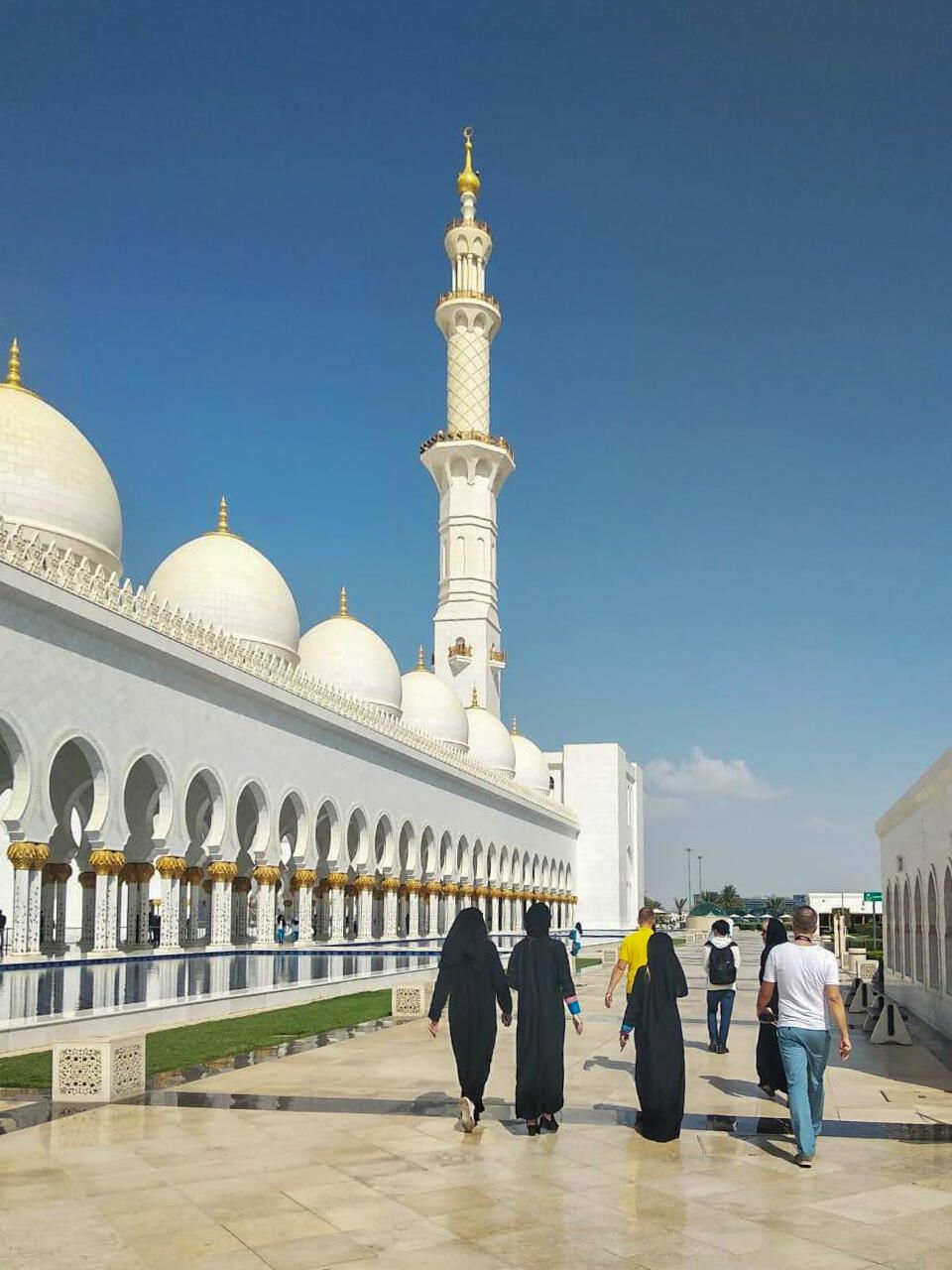 Мечеть шейха Зайда в Абу-Даби, ОАЭ Мечеть шейха Зайда в Абу-Даби, ОАЭ - РИА Новости, 1920, 17.03.2023