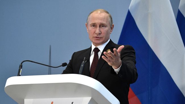 Президент РФ В. Путин на Десятом саммите БРИКС в ЮАР Президент РФ В. Путин на Десятом саммите БРИКС в ЮАР