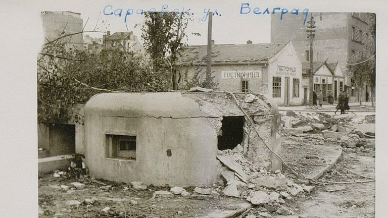 Рассекреченные Минобороны фотографии к 75-летию освобождения Белграда от немецко-фашистских захватчиков. Рассекреченные Минобороны фотографии к 75-летию освобождения Белграда от немецко-фашистских захватчиков.