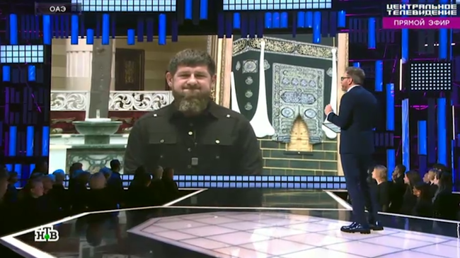 Кадырова рассмешили слова журналиста, сравнившего его с кинозвездой Кадырова рассмешили слова журналиста, сравнившего его с кинозвездой