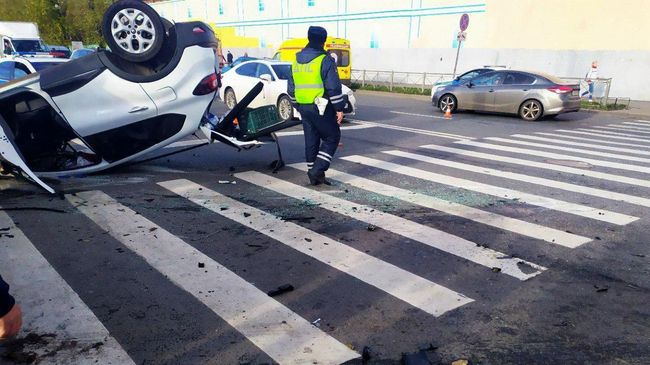 ДТП в Санкт-Петербурге ДТП в Санкт-Петербурге