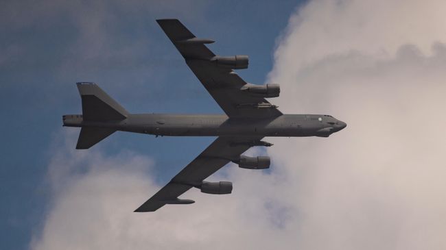 Стратегический бомбардировщик B-52H Stratofortress ВВС США Стратегический бомбардировщик B-52H Stratofortress ВВС США