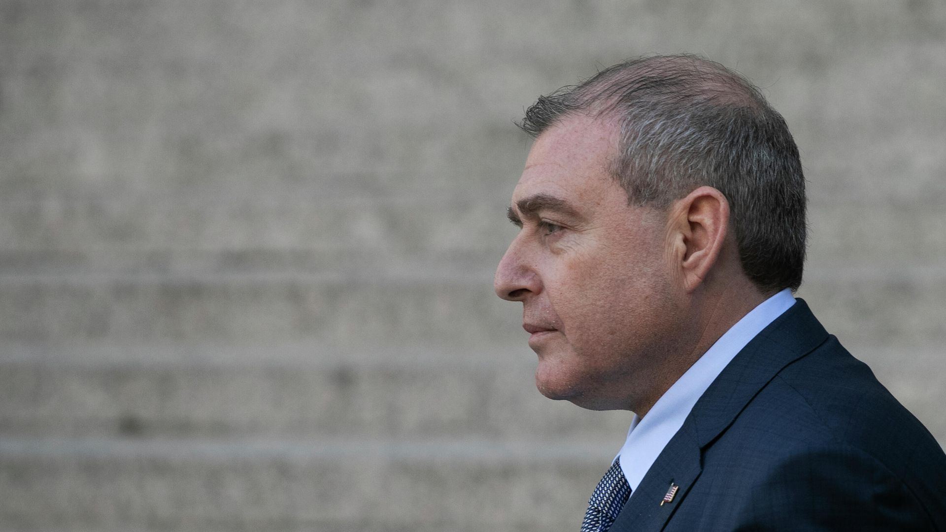 Лев Парнас покидает федеральный суд после  предъявления обвинения. 23 октября 2019   - РИА Новости, 1920, 14.10.2021
