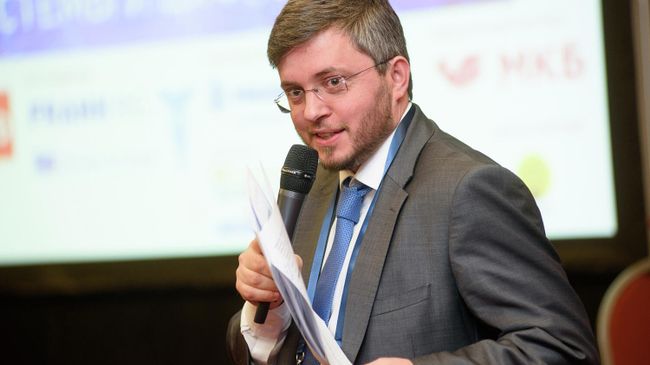 Председатель правления банка Уралсиб Константин Бобров Председатель правления банка Уралсиб Константин Бобров