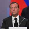 Председатель правительства РФ Дмитрий Медведев на заседании Совета глав правительств СНГ Председатель правительства РФ Дмитрий Медведев на заседании Совета глав правительств СНГ