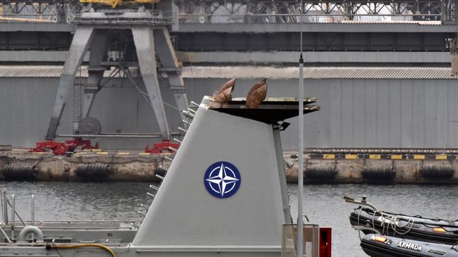 Военный корабль НАТО