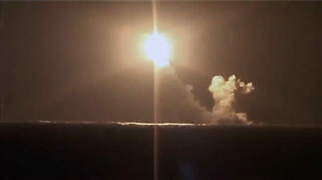Видео пуска баллистической ракеты Булава Видео пуска баллистической ракеты Булава