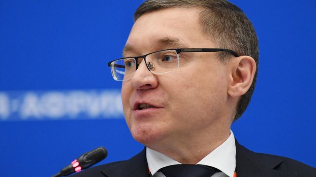Министр строительства и жилищно-коммунального хозяйства РФ Владимир Якушев Министр строительства и жилищно-коммунального хозяйства РФ Владимир Якушев