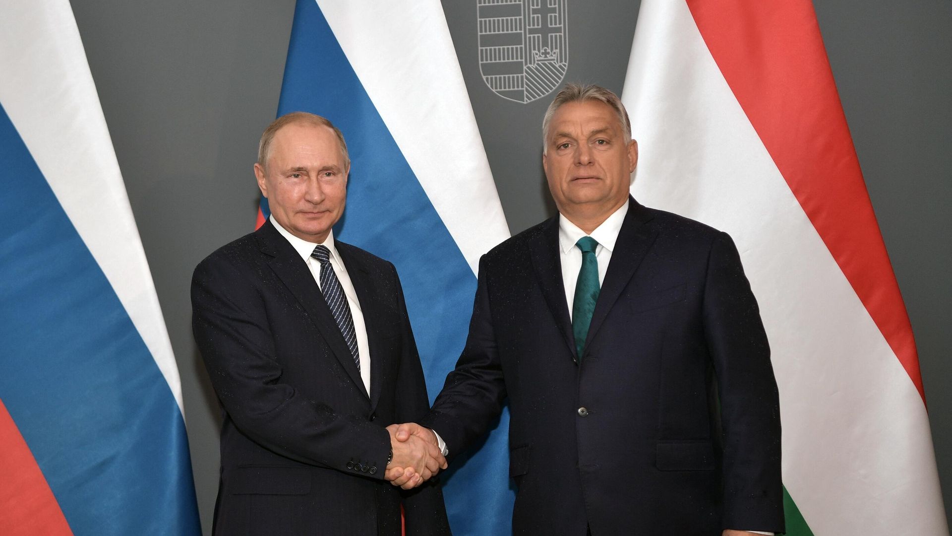 Президент России Владимир Путин и премьер-министр Венгрии Виктор Орбан Президент России Владимир Путин и премьер-министр Венгрии Виктор Орбан - РИА Новости, 1920, 11.10.2022
