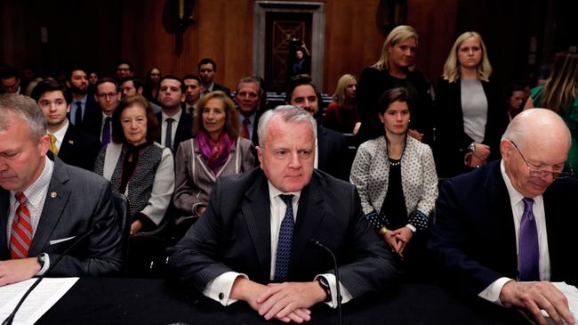 Джон Салливанна заседании комитета по иностранным делам сената США, где рассматривается его кандидатура на пост посла США в РФ. 30 октября 2019 Джон Салливанна заседании комитета по иностранным делам сената США, где рассматривается его кандидатура на пост посла США в РФ. 30 октября 2019