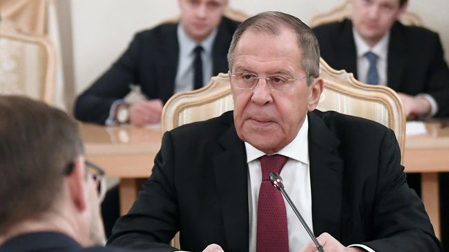 Министр иностранных дел РФ Сергей Лавров во время встречи в Москве с генеральным секретарем ОБСЕ Томасом Гремингером
