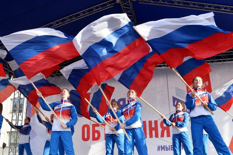 частники празднования Дня народного единства в Челябинске частники празднования Дня народного единства в Челябинске