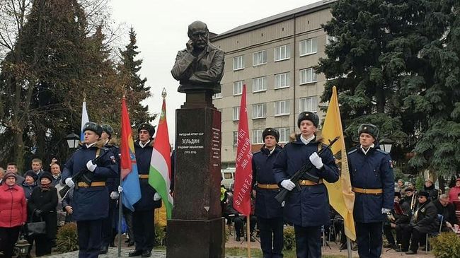 Открытие Памятника Владимиру Зельдину в Мичуринске Открытие Памятника Владимиру Зельдину в Мичуринске