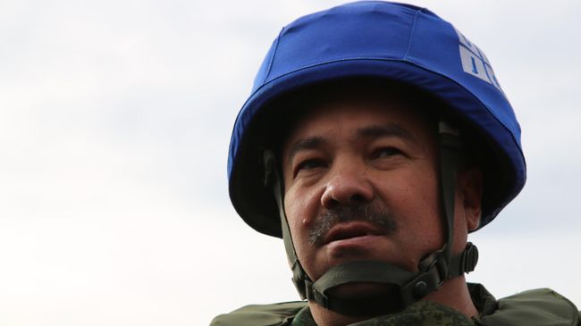 Руководитель представительства ДНР в Совместном центре по контролю и координации за режимом прекращения огня Руслан Якубов Руководитель представительства ДНР в Совместном центре по контролю и координации за режимом прекращения огня Руслан Якубов