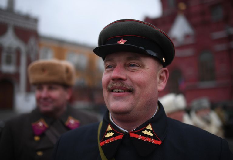 Участник марша, приуроченного к 78-й годовщине парада 1941 года на Красной площади Участник марша, приуроченного к 78-й годовщине парада 1941 года на Красной площади