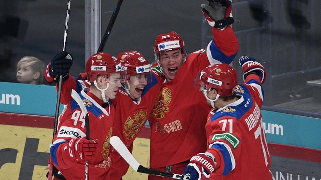 Хоккеисты сборной России